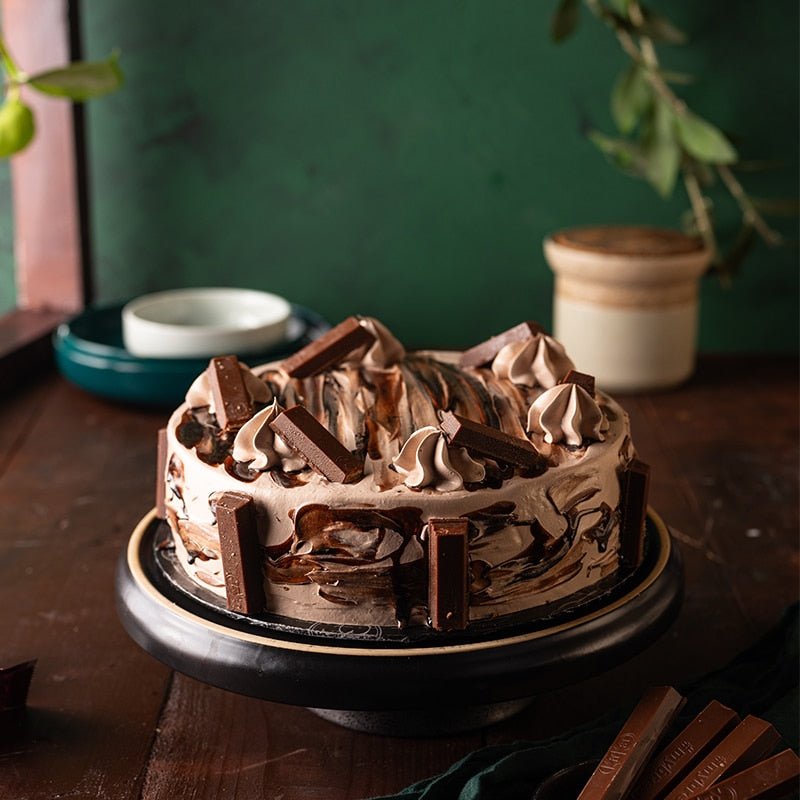 Kit Kat Chocolate Cream Cake – Kitchen Cuisine (2 lbs) - Pak Gifts Store
