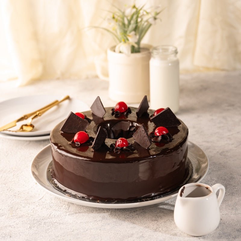 Dark Chocolate Cake – Kitchen Cuisine - Pak Gifts Store