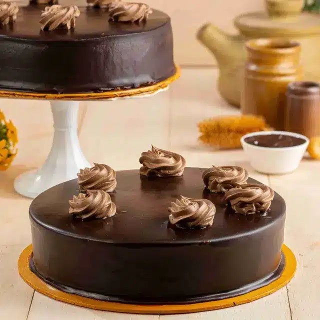 Death By Chocolate Cake – United King (Medium) - Pak Gifts Store