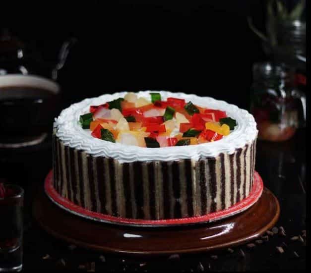 Tutti Frutti Cake Avari Hotel - Pak Gifts Store